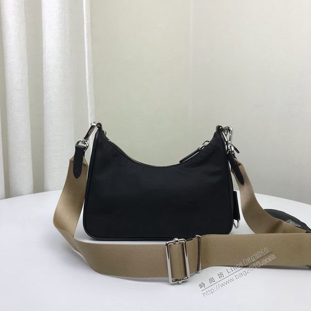 prada女包 普拉達2020新款nylon Hobo手拎包 時尚百搭 prada腋下包 1BH204 Prada單肩斜挎包  pyd2379